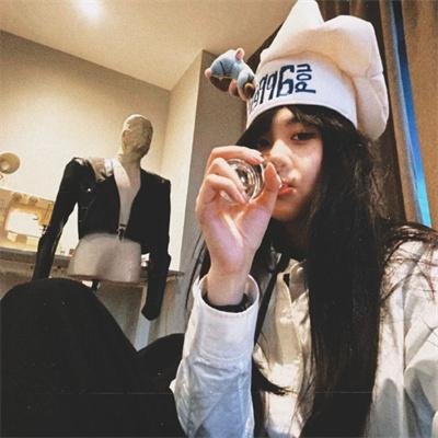渺小而坚韧
